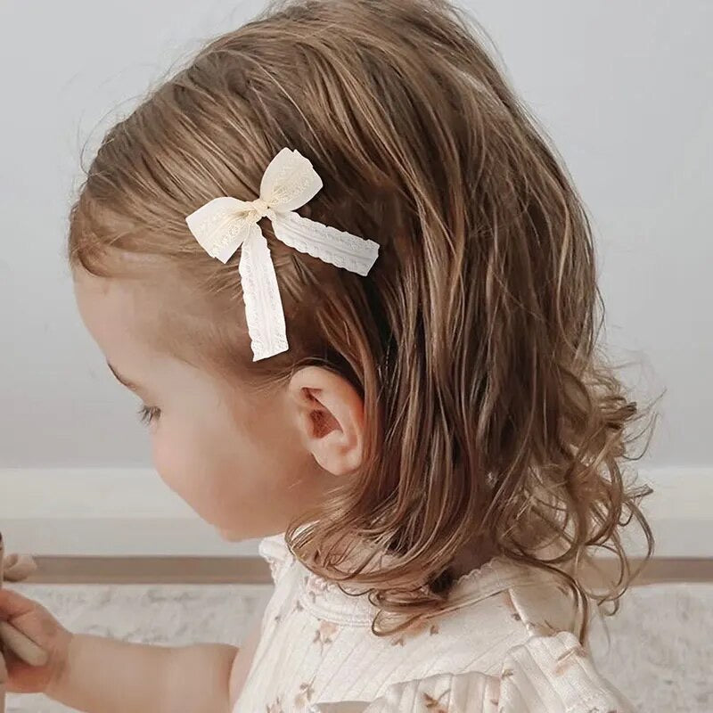 Lace Bow Clip