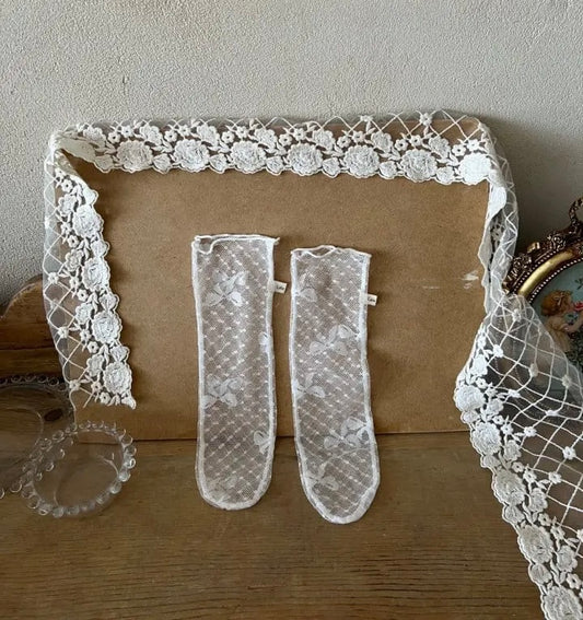 Ribbon Lace Socks